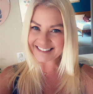 Meet your Posher, Marsha louise